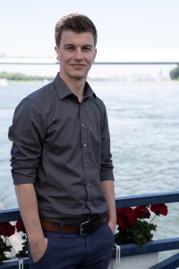 Porträt von Robert Gehrke, Anwalt bei der Dr. Krieg & Kollegen Rechtsanwälte mbH, Spezialist für Mietrecht und Leasing in Köln.